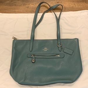 Coach pebble Taylor tote
